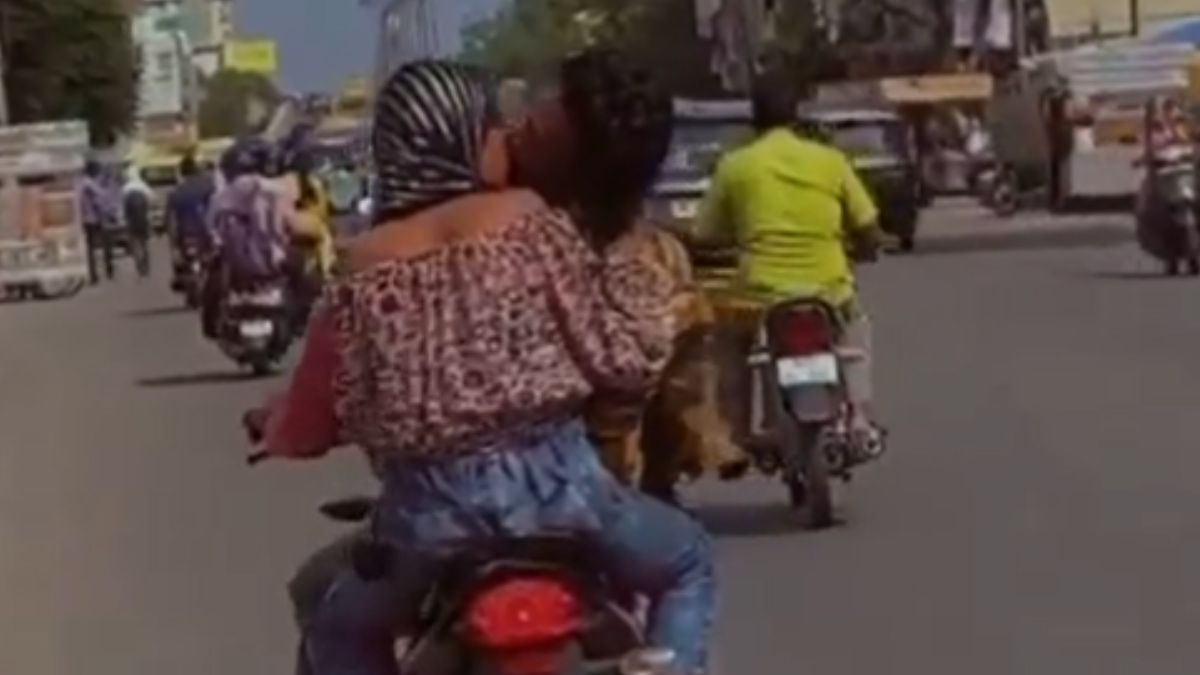jaipur-couples-pda-moment-on-bike-goes-viral-on-internet-traffic-challan-issued-to-driver-watch